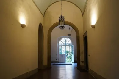 Loft moderno ubicato nel centro storico di Lucca – Foto 10